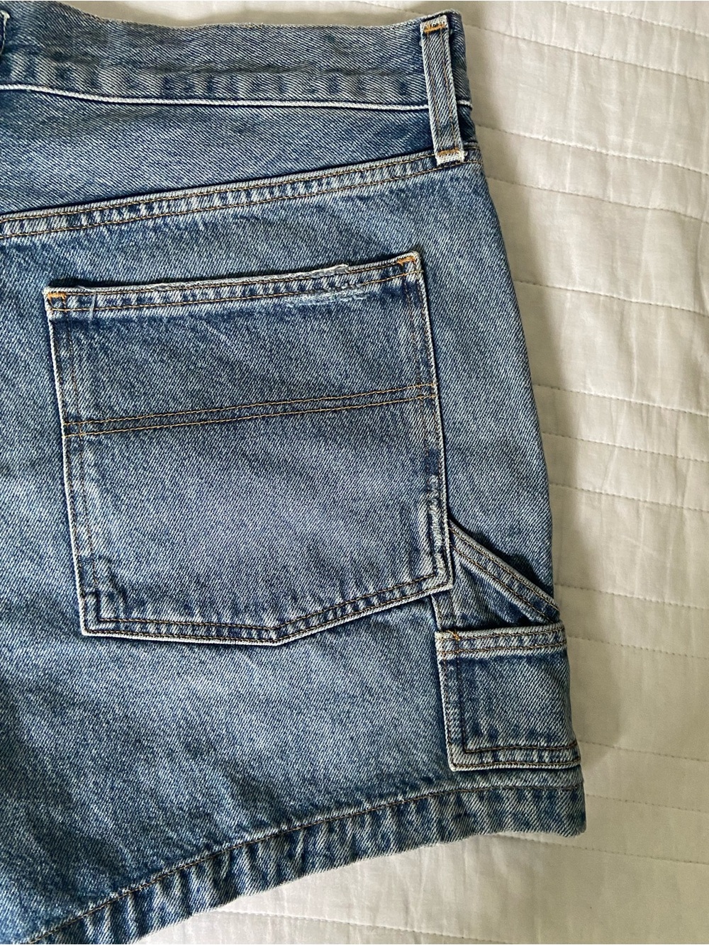 Agolde NWOT Magda Denim Shorts - Picture 10 of 11